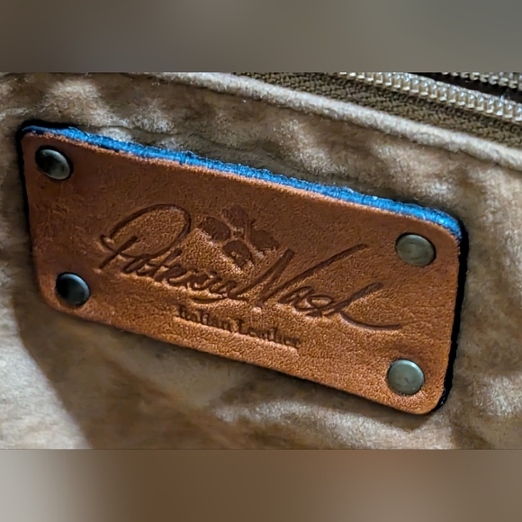 RARE!! Patricia Nash • Old World Clutch - Picture 3 of 4